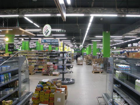 Супермаркет "Перекресток" в г.Одинцово,поселок "ВНИИССОК"